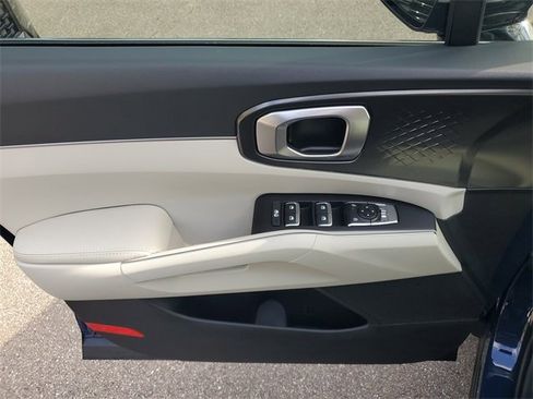 New 2026 Kia Sorento S image 19