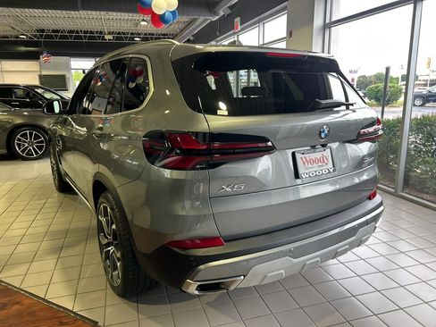 Used 2026 BMW X5 xDrive40i w/ Climate Comfort Package AWD/4WD image 10