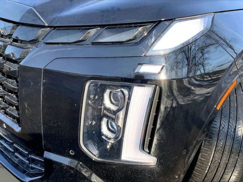 Used 2024 Hyundai Palisade Calligraphy image 7