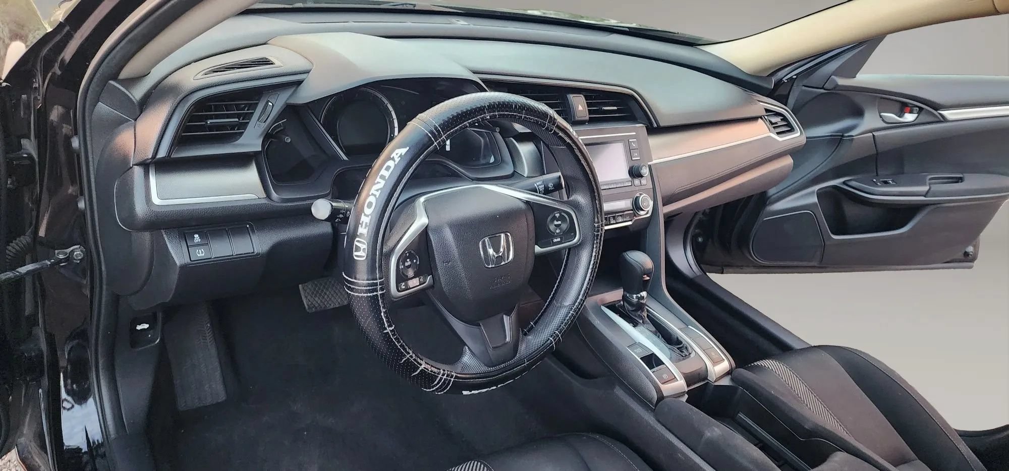 Used 2017 Honda Civic LX image 11