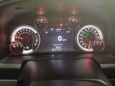 Used 2018 RAM 1500 Big Horn image 23