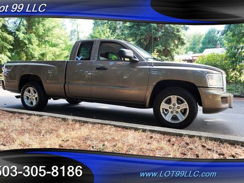 Used 2010 Dodge Dakota Big Horn w/ Extra Security Group AWD/4WD image 11