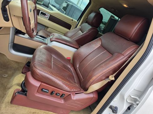 Used 2014 Ford F150 King Ranch w/ King Ranch Luxury Package AWD/4WD image 6