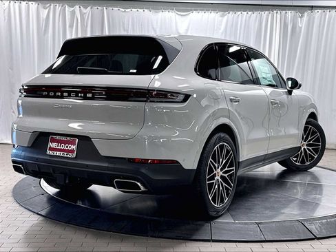 New 2026 Porsche Cayenne AWD/4WD image 7