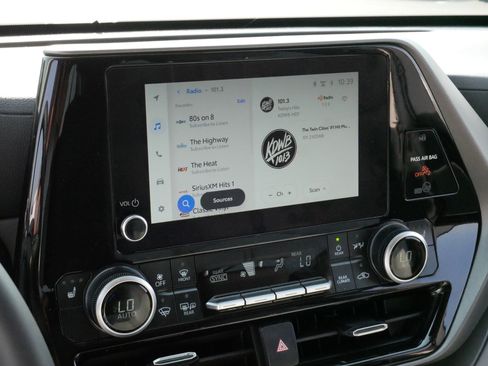 Certified 2026 Toyota Highlander XLE AWD/4WD image 22