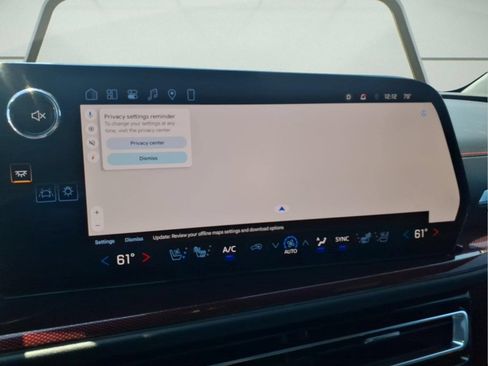 Certified 2024 Chevrolet Traverse RS AWD/4WD image 15