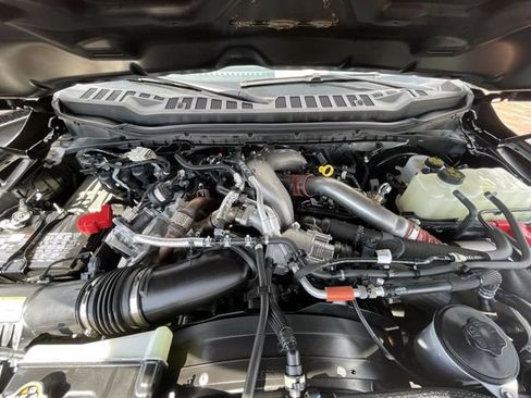 Used 2024 Ford F250 Lariat w/ Lariat Ultimate Package AWD/4WD image 25