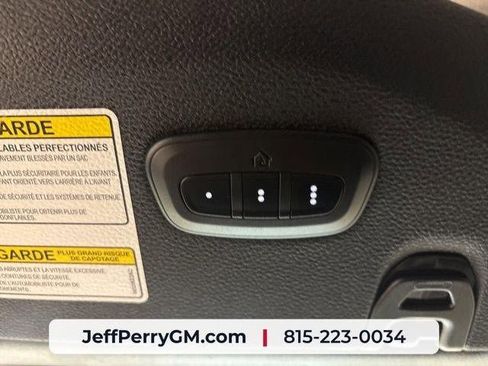 Used 2021 Jeep Wrangler Unlimited Sahara w/ Uconnect 4C Nav & Sound Group AWD/4WD image 21
