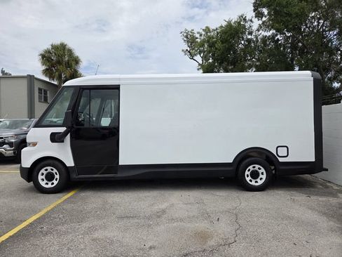 Used 2025 Chevrolet Brightdrop 600 AWD/4WD image 4