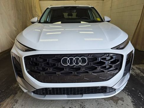 New 2026 Audi Q3 quattro 2.0T AWD/4WD image 2