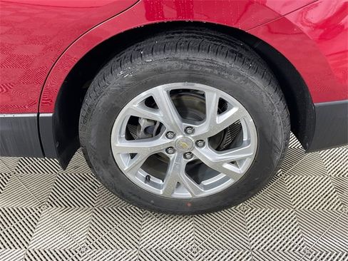 Used 2019 Chevrolet Equinox Premier image 20