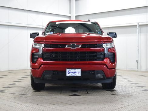 Used 2025 Chevrolet Silverado 1500 RST AWD/4WD image 2