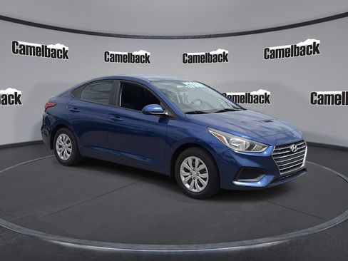 Used 2022 Hyundai Accent SE FWD image 1