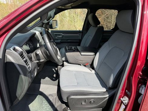 Used 2021 RAM 1500 Big Horn image 12