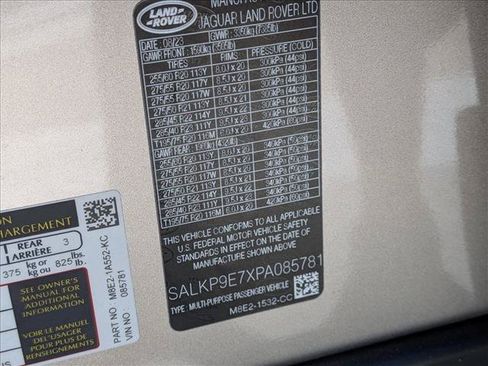 Used 2023 Land Rover Range Rover SE AWD/4WD image 24