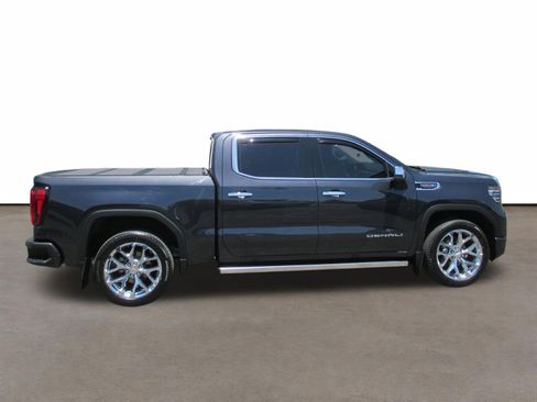 Used 2023 GMC Sierra 1500 Denali w/ Denali Reserve Package AWD/4WD image 2