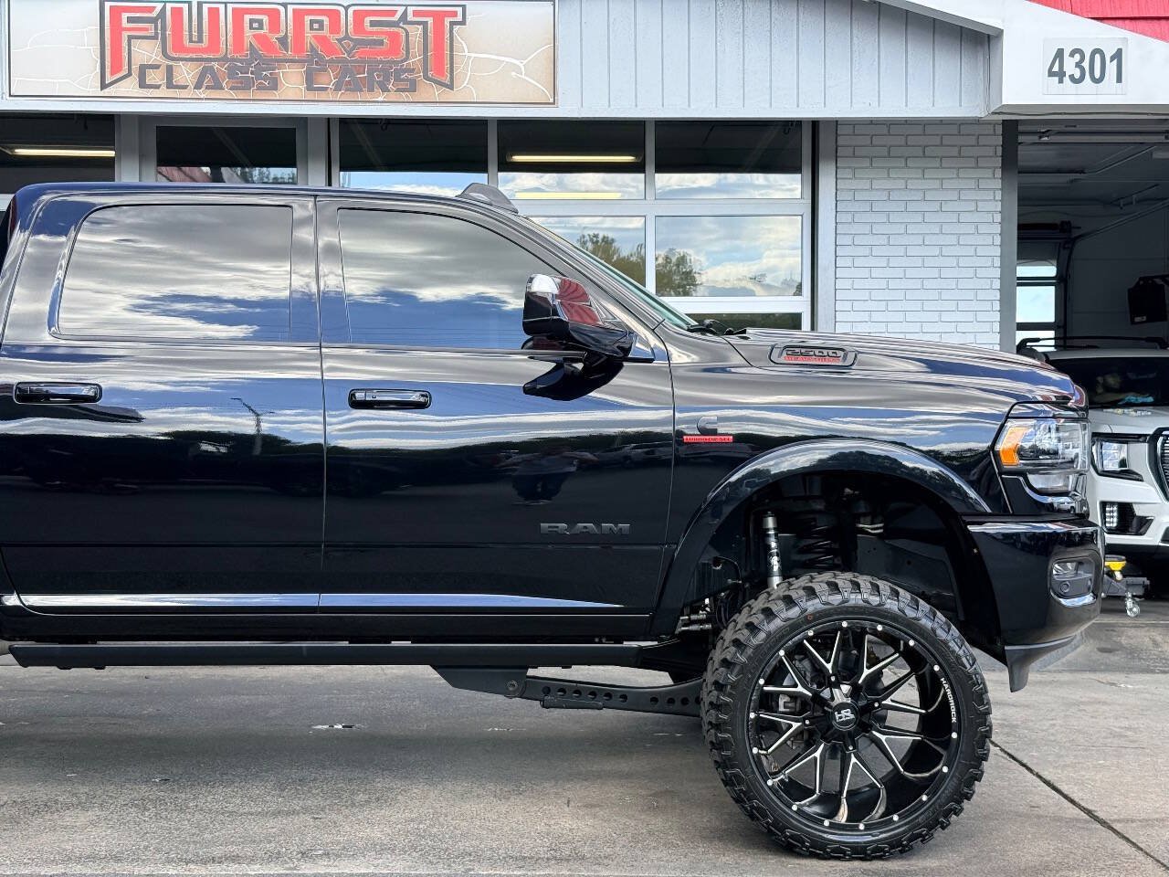 Used 2020 RAM 2500 Limited AWD/4WD image 12