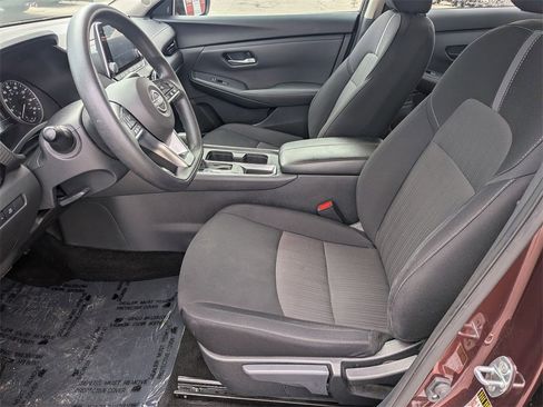 Used 2024 Nissan Sentra SV image 24