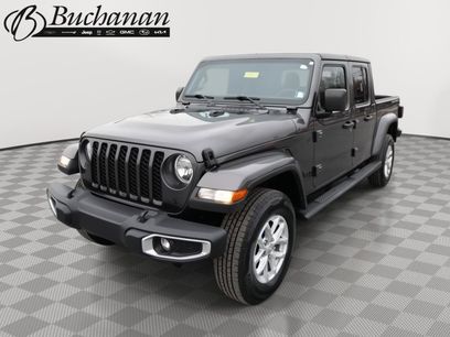 Used 2023 Jeep Gladiator Sport