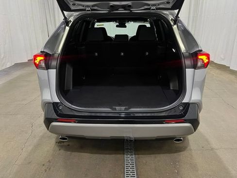 Certified 2024 Toyota RAV4 SE AWD/4WD image 12