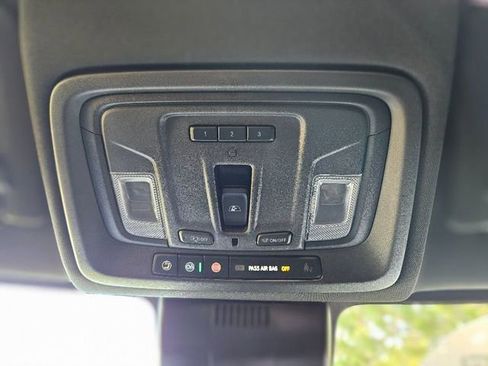 Used 2024 GMC Sierra 2500 AT4 w/ Technology Package image 26