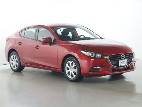 Used 2018 MAZDA MAZDA3 Sport FWD image 9