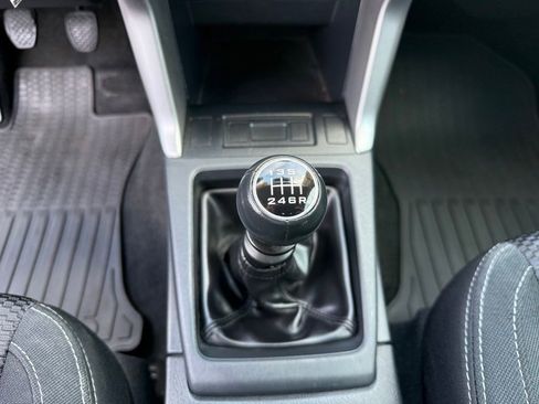 Used 2018 Subaru Forester 2.5i AWD/4WD image 21