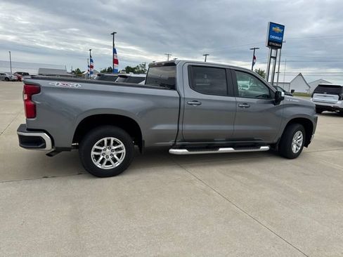 Used 2021 Chevrolet Silverado 1500 LT w/ Bed Protection Package AWD/4WD image 6