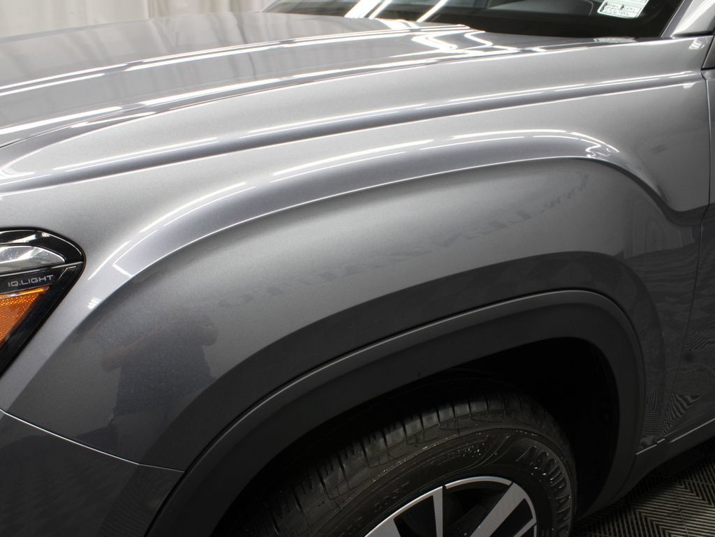 Used 2023 Volkswagen Atlas SE AWD/4WD image 42