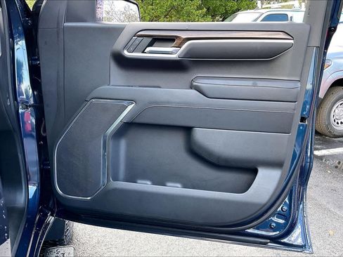 Used 2023 Chevrolet Silverado 1500 LT Trail Boss image 22