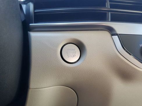 Certified 2025 Kia Sorento S FWD image 24
