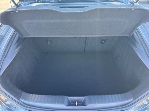 Used 2019 MAZDA MAZDA3 Hatchback image 11