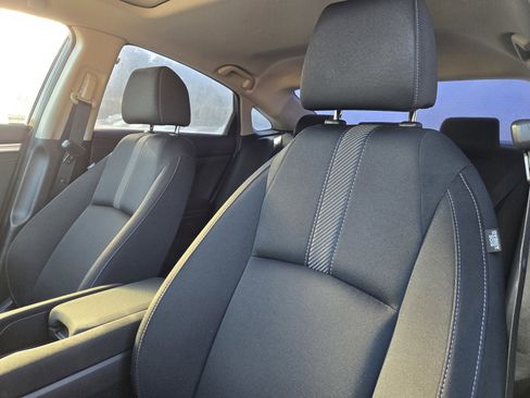 Used 2018 Honda Civic EX-T image 16