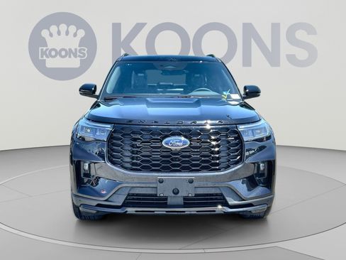 New 2026 Ford Explorer ST-Line w/ ST-Line Street Pack AWD/4WD image 4