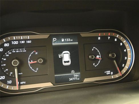 Used 2024 Hyundai Tucson SEL FWD image 3