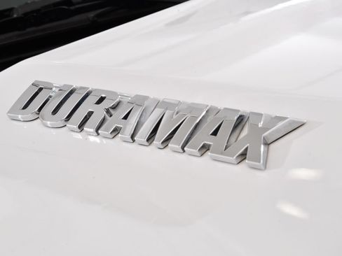 Used 2021 Chevrolet Silverado 1500 LT AWD/4WD image 20