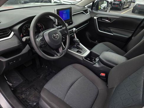 Certified 2025 Toyota RAV4 XLE AWD/4WD image 8