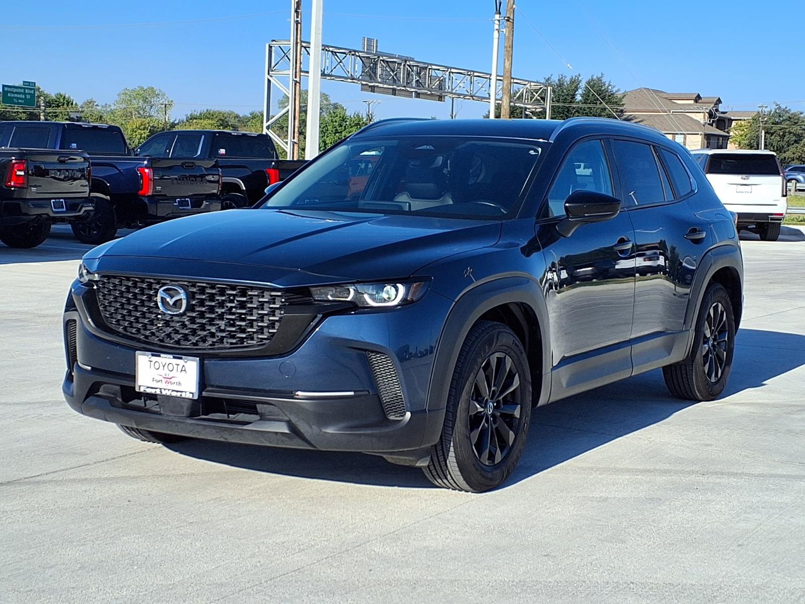 Used 2025 MAZDA CX-50 AWD 2.5 S w/ Select Package image 3