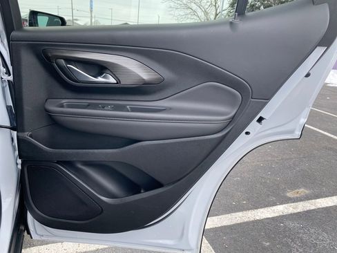 Used 2022 GMC Terrain SLE w/ Driver Convenience Package image 13