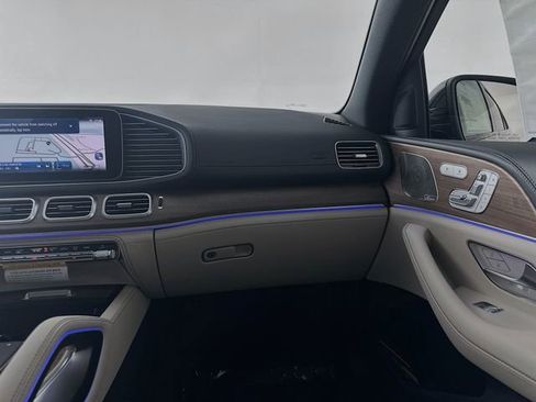 New 2026 Mercedes-Benz GLE 53 AMG 4MATIC Coupe image 24