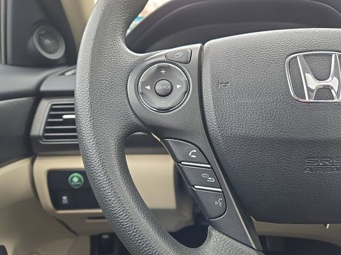 Used 2014 Honda Accord EX image 21