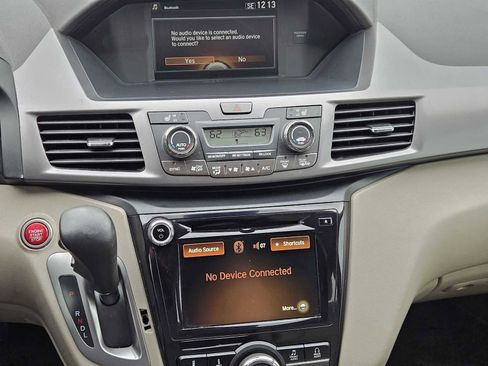 Used 2014 Honda Odyssey EX-L image 16