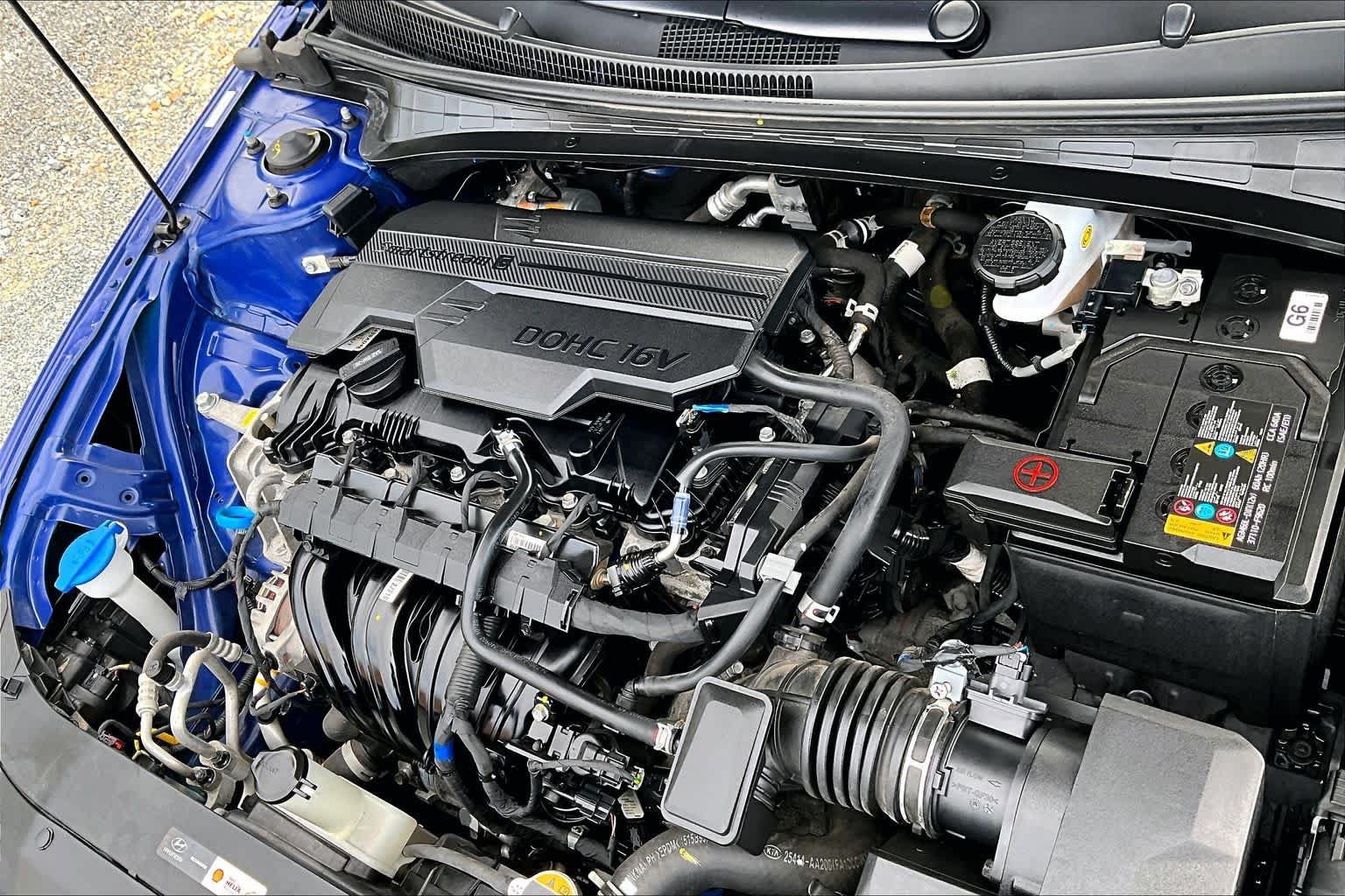 Used 2025 Hyundai Elantra SEL FWD image 33