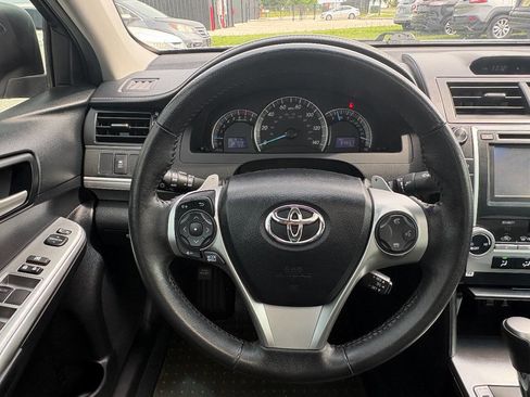 Used 2013 Toyota Camry SE w/ Convenience Pkg FWD image 24