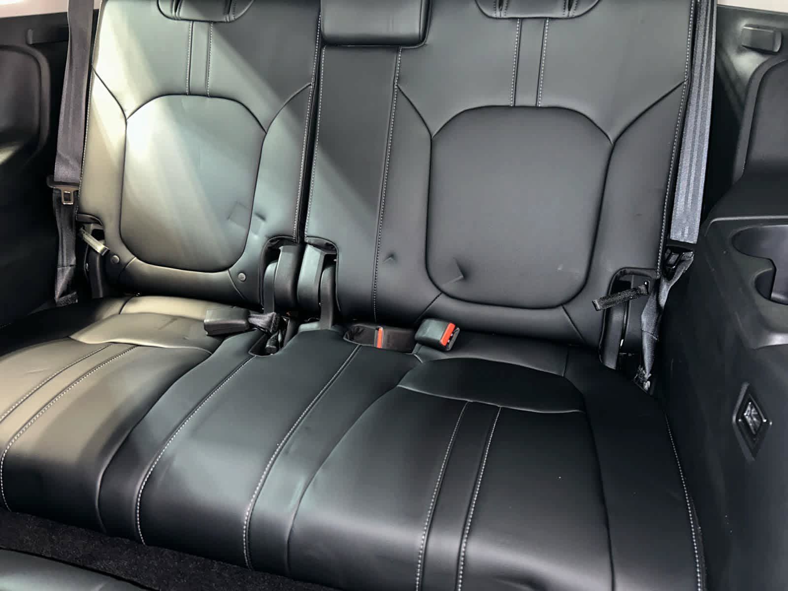 Used 2023 Honda Pilot Elite image 6