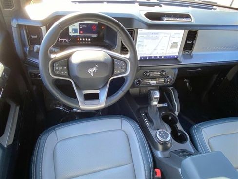 Certified 2023 Ford Bronco Outer Banks image 14