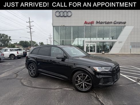 Used 2024 Audi Q7 3.0T Prestige w/ Prestige Package AWD/4WD image 1
