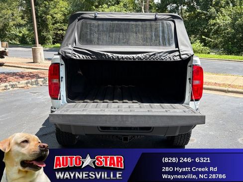 Used 2022 Chevrolet Colorado ZR2 AWD/4WD image 30