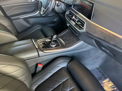 Used 2023 BMW X5 xDrive40i w/ Premium Package AWD/4WD image 20