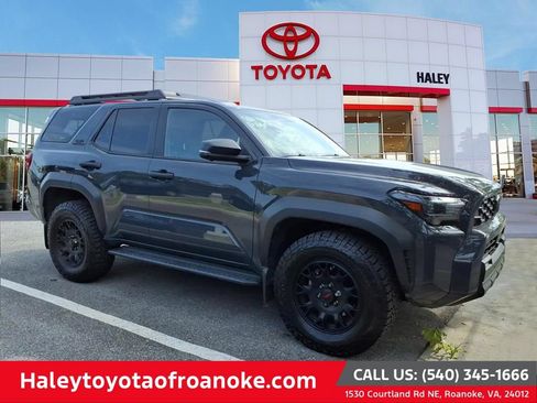 Used 2025 Toyota 4Runner TRD Off-Road Premium w/ Tow Technology Package AWD/4WD image 1